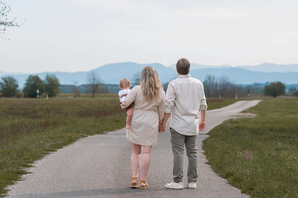 Familienfotoshooting in Freiburg - Felicitas Frädrich Fotografie -Bollschweil